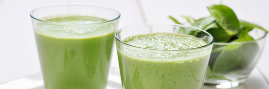 Smoothie de Yogur con Limón y Hierbabuena
