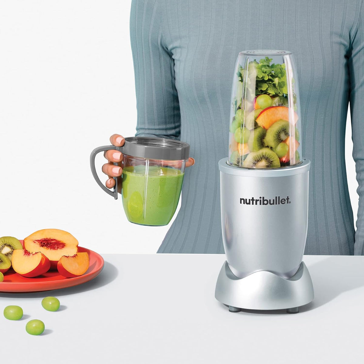 Licuadora Personal 600 W 5 Accesorios Plata Nutribullet 102580