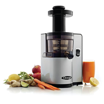 Extractor de Jugo Vertical Prensa Fría Doméstico Plata Omega VSJ843QS